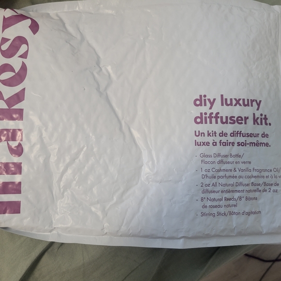 Never opened diffuser kit - Picture 3 of 4